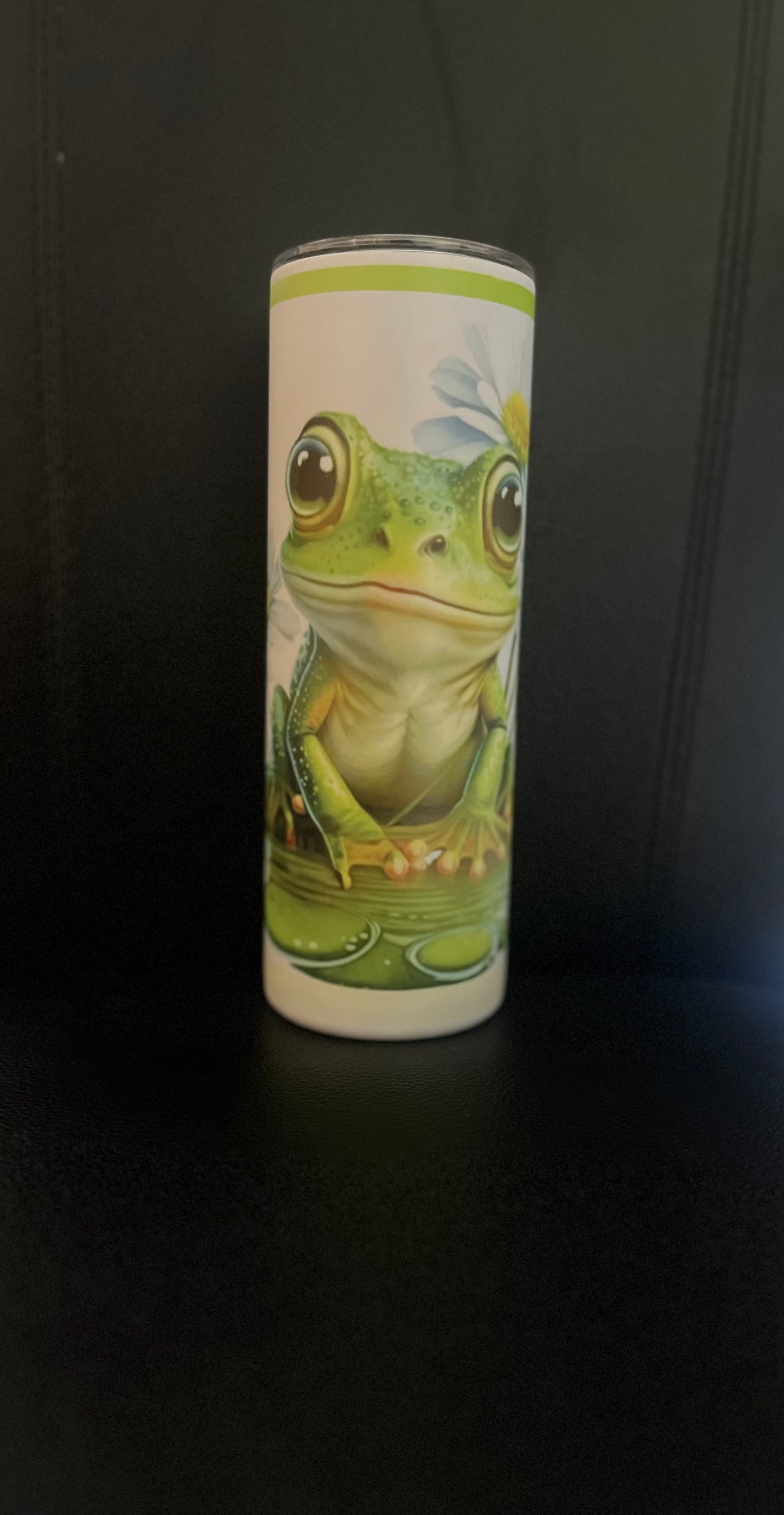 Frog tumbler